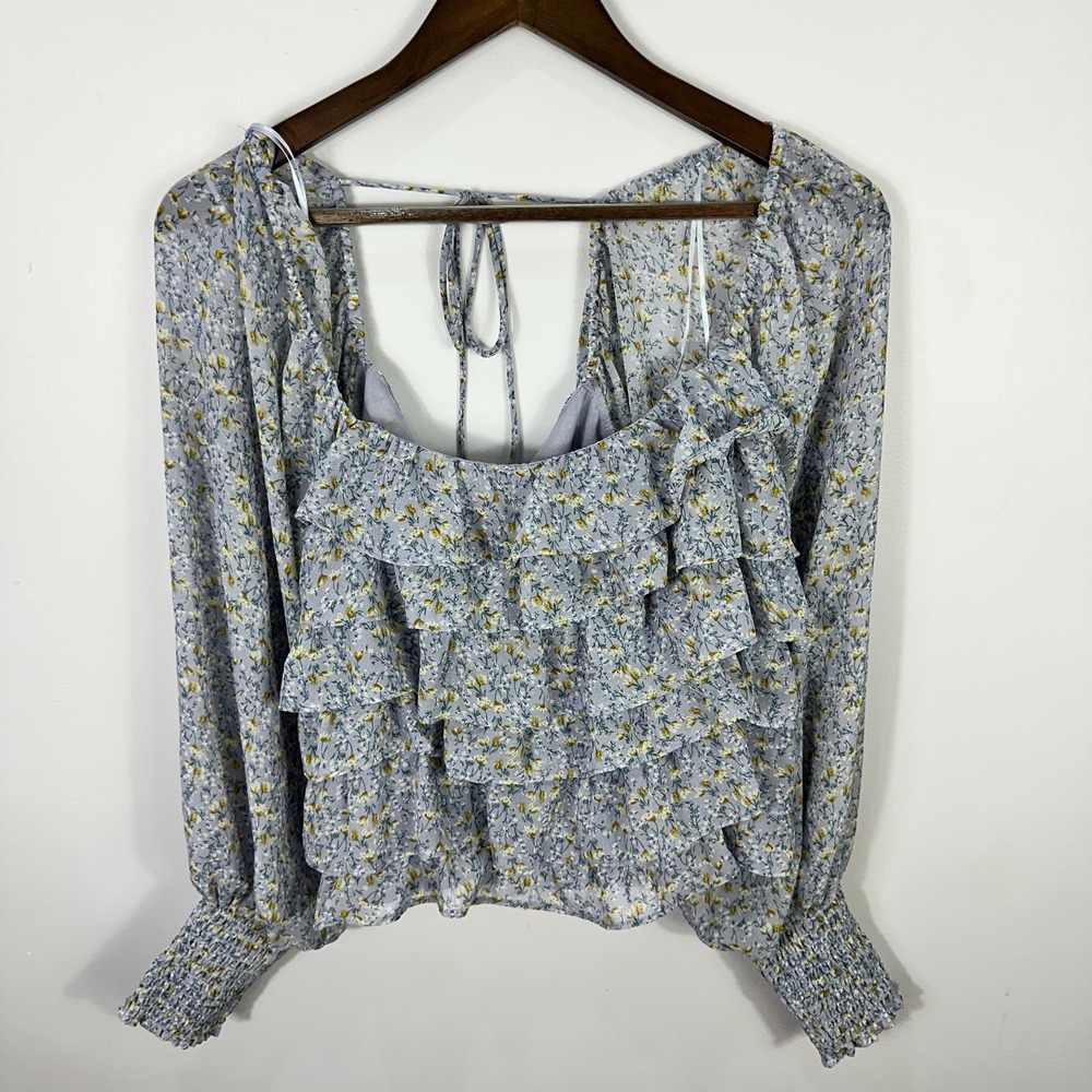 ASTR The Label Blouse L Blue Ditsy Floral‎ Ruffle Peasant Cottagecore Romantic
